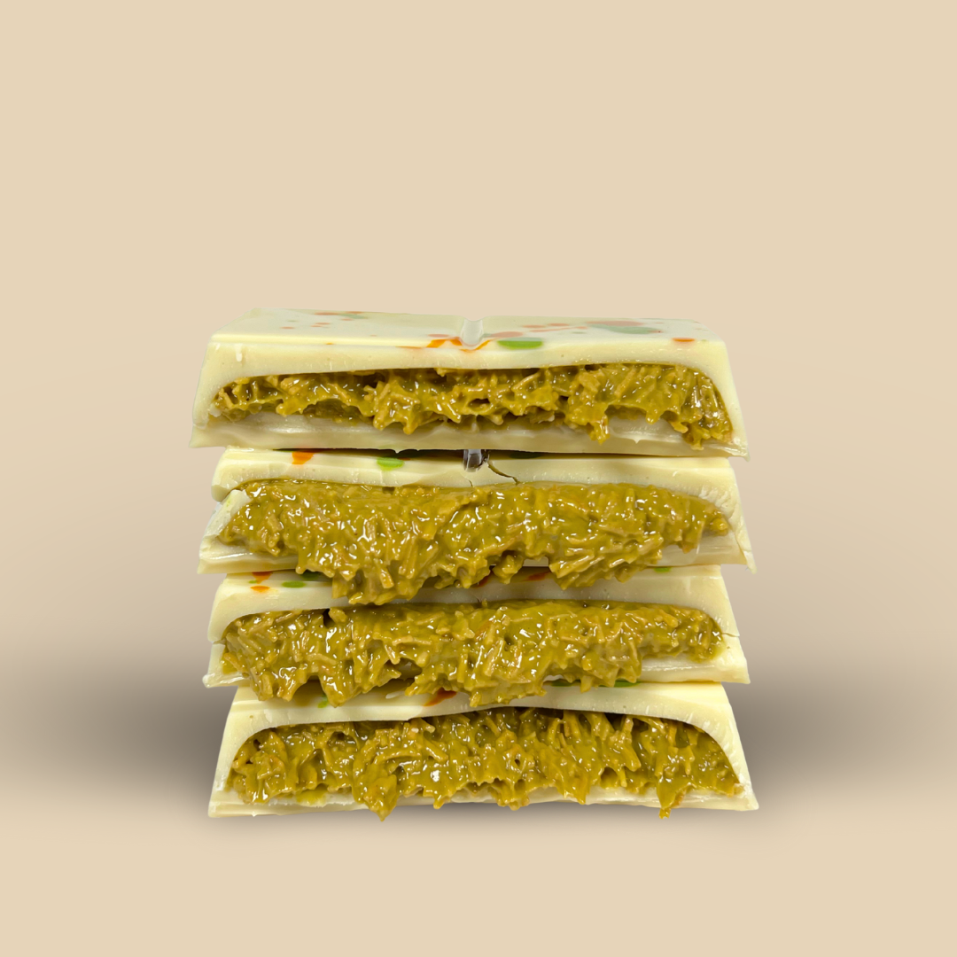 Pistachio Kunafa White Chocolate Bar - Dubai Chocolate