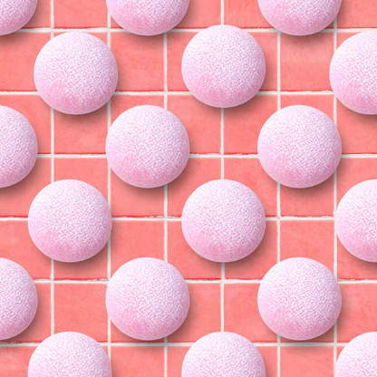 Dubai Chewy Cookie - Strawberry Kunafa