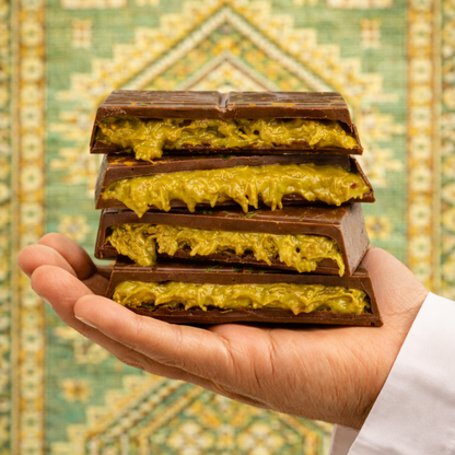 Pistachio Kunafa Milk Chocolate Bar - Viral Dubai Chocolate